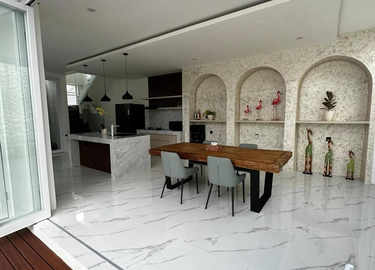 Newly Built Villa Na Bali Seminyak